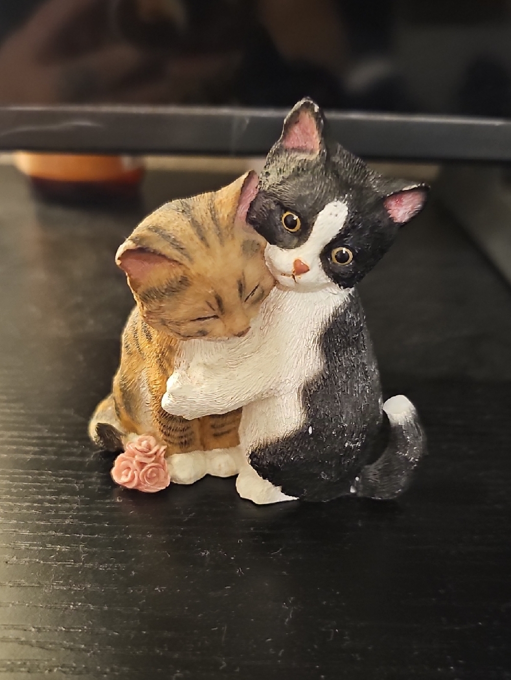 Lenox 2003 Adorable Embrace Cat Figurine - Black & White with Brown Tabby